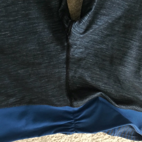 Lululemon Gather & Crow Crops - Picture 8 of 8